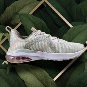 Fabletics Manhattan Air Performance Sneakers Women’s Size 8.5 Pink Green Cheetah